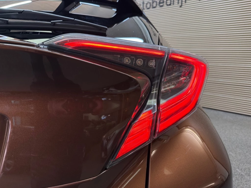 Hoofdafbeelding Toyota C-HR
