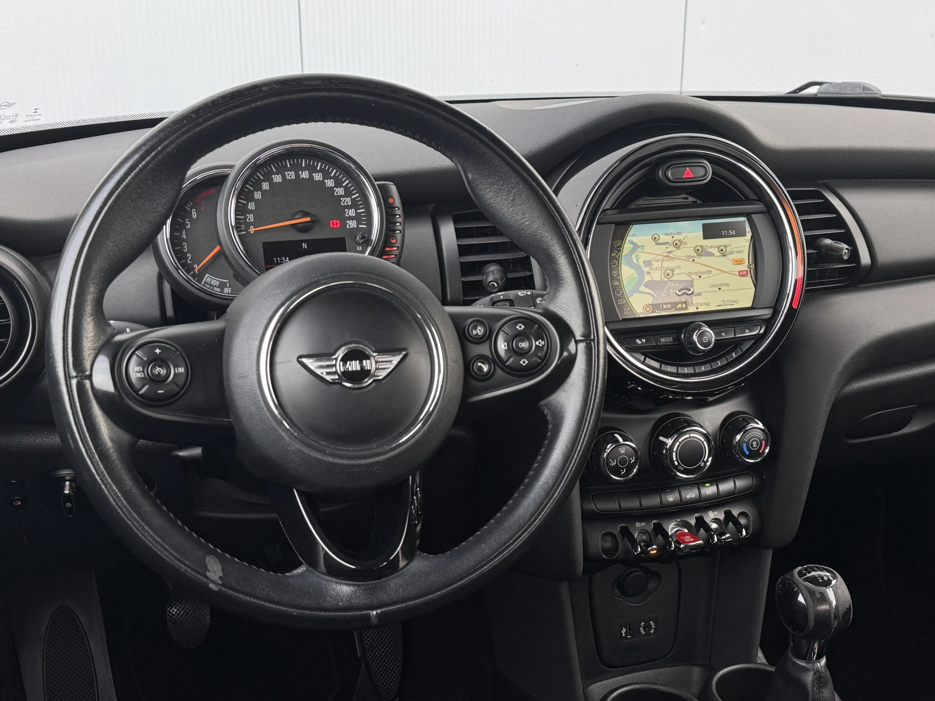 Hoofdafbeelding MINI One