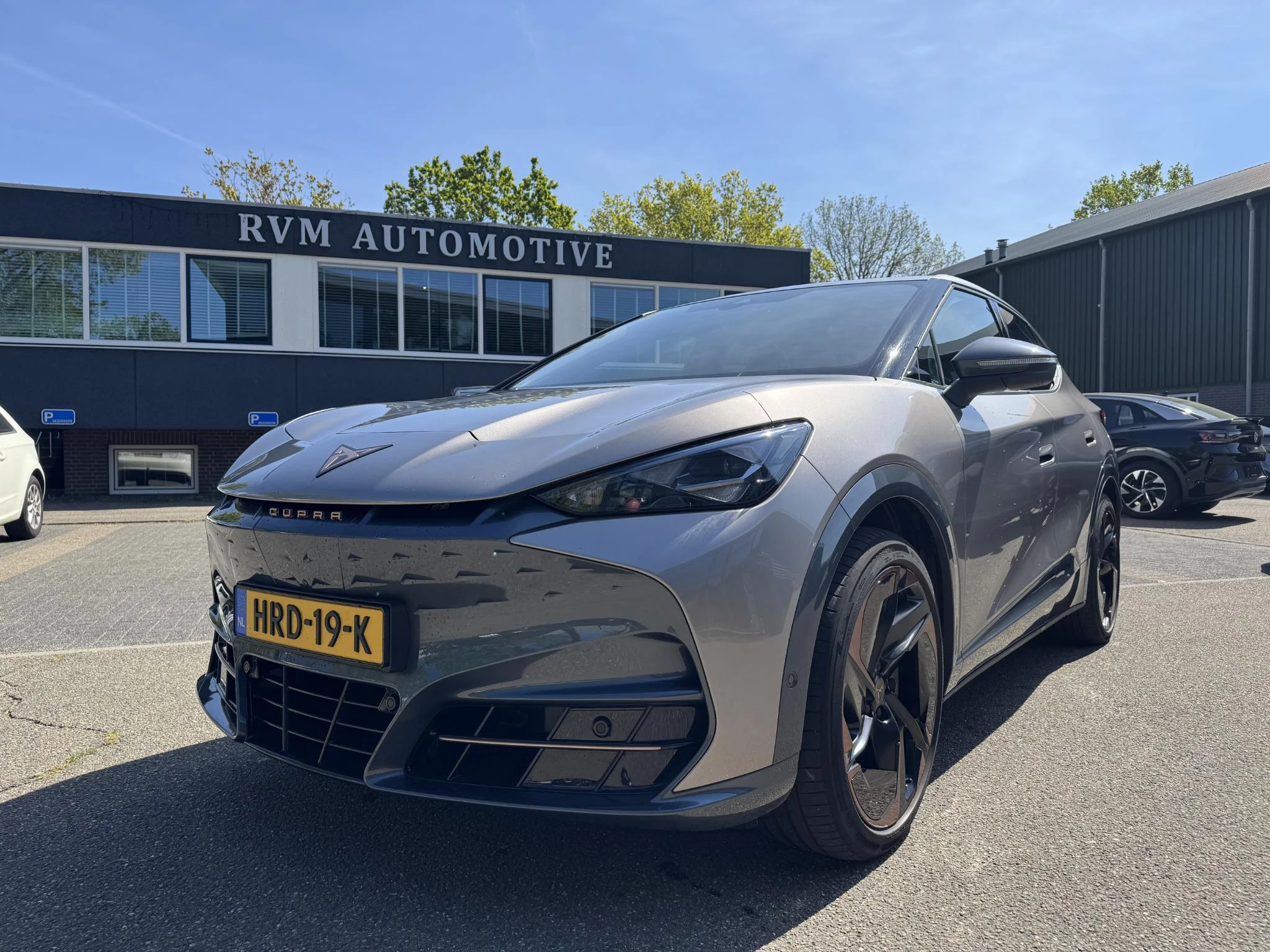 Hoofdafbeelding CUPRA Tavascan
