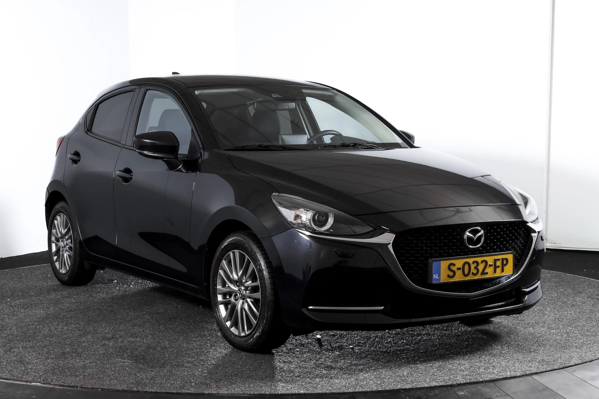 Hoofdafbeelding Mazda 2