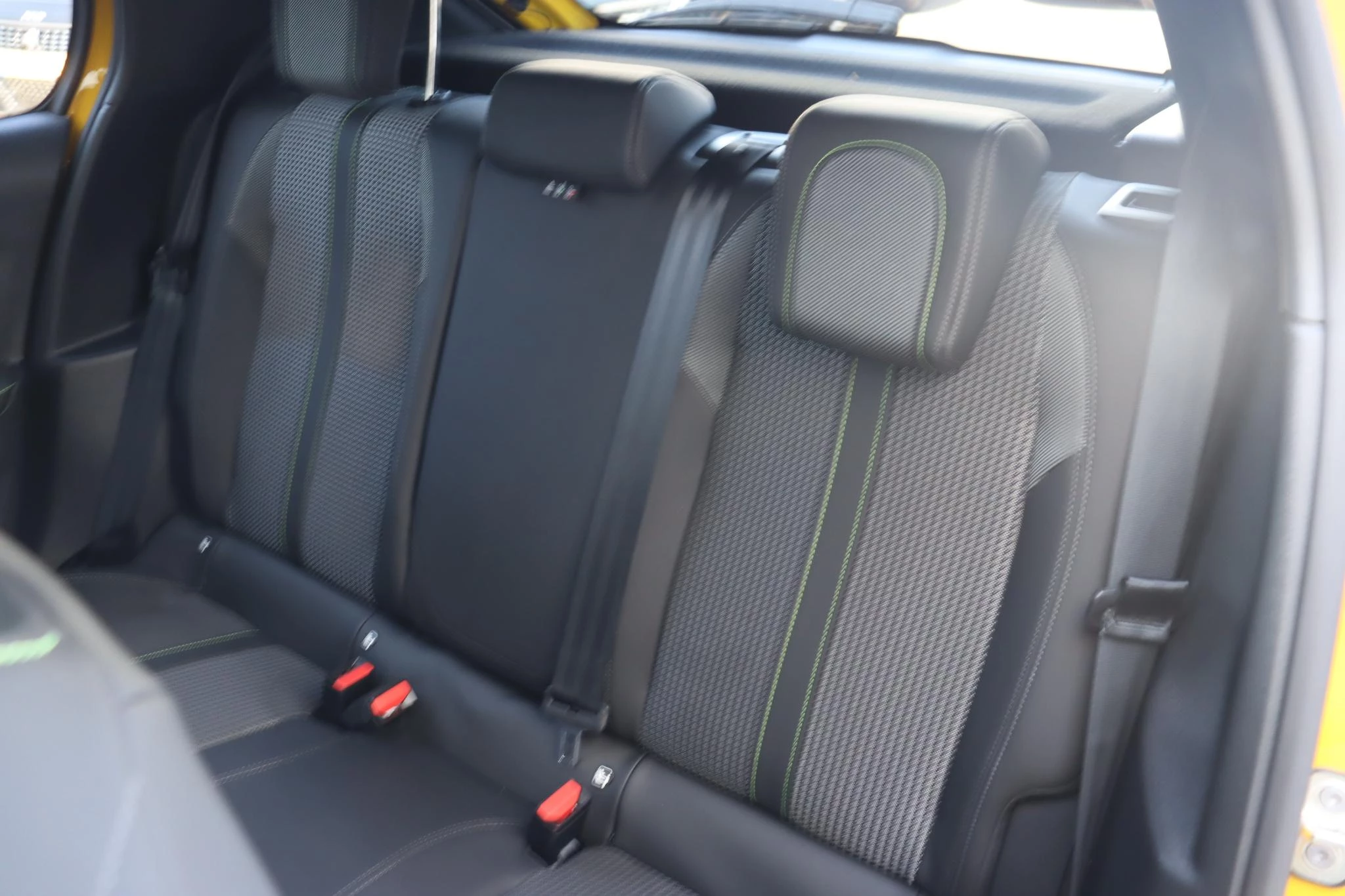 Hoofdafbeelding Peugeot e-208