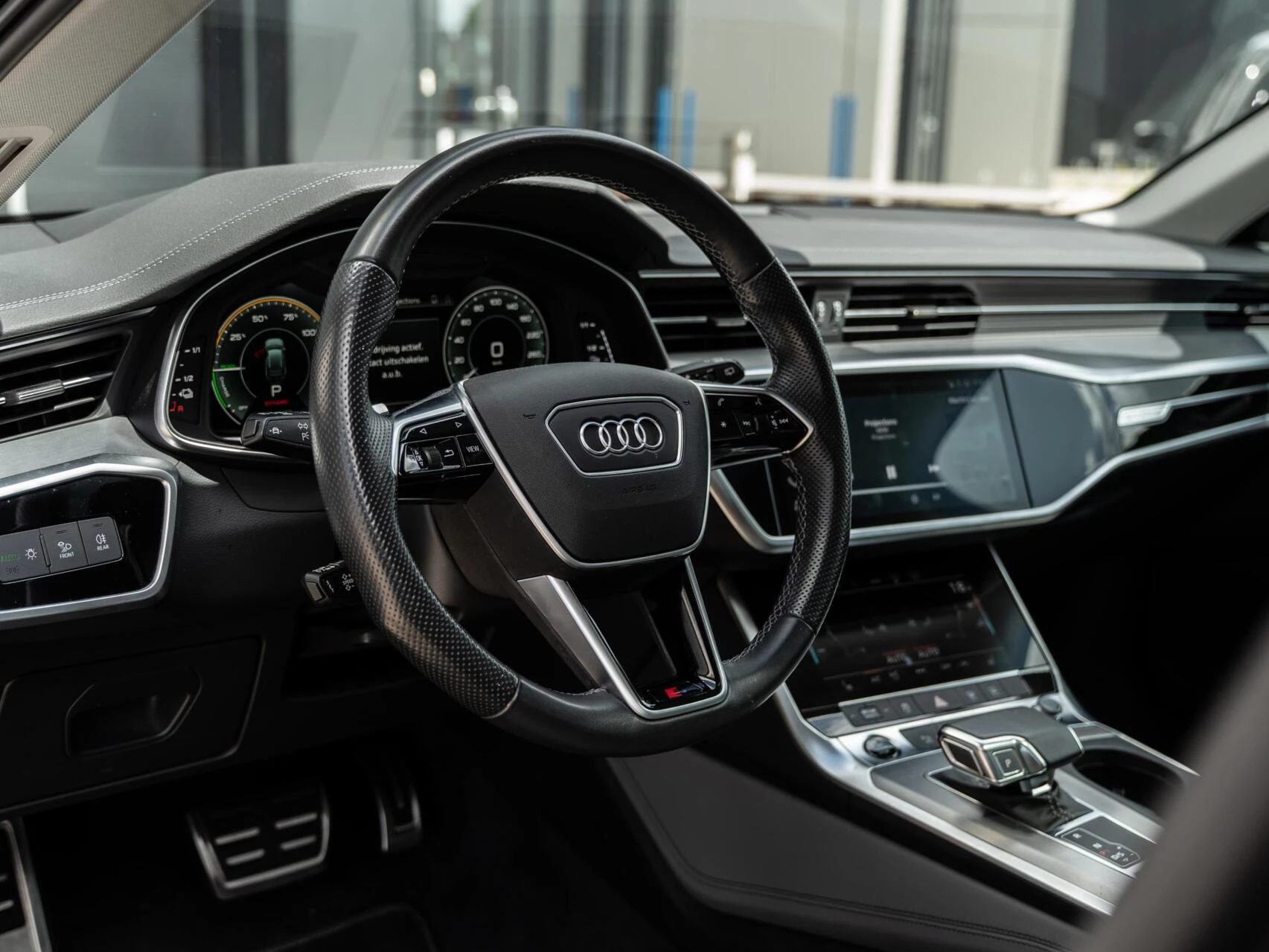 Hoofdafbeelding Audi A6