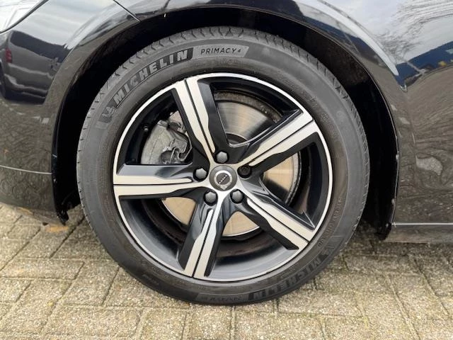 Hoofdafbeelding Volvo V90