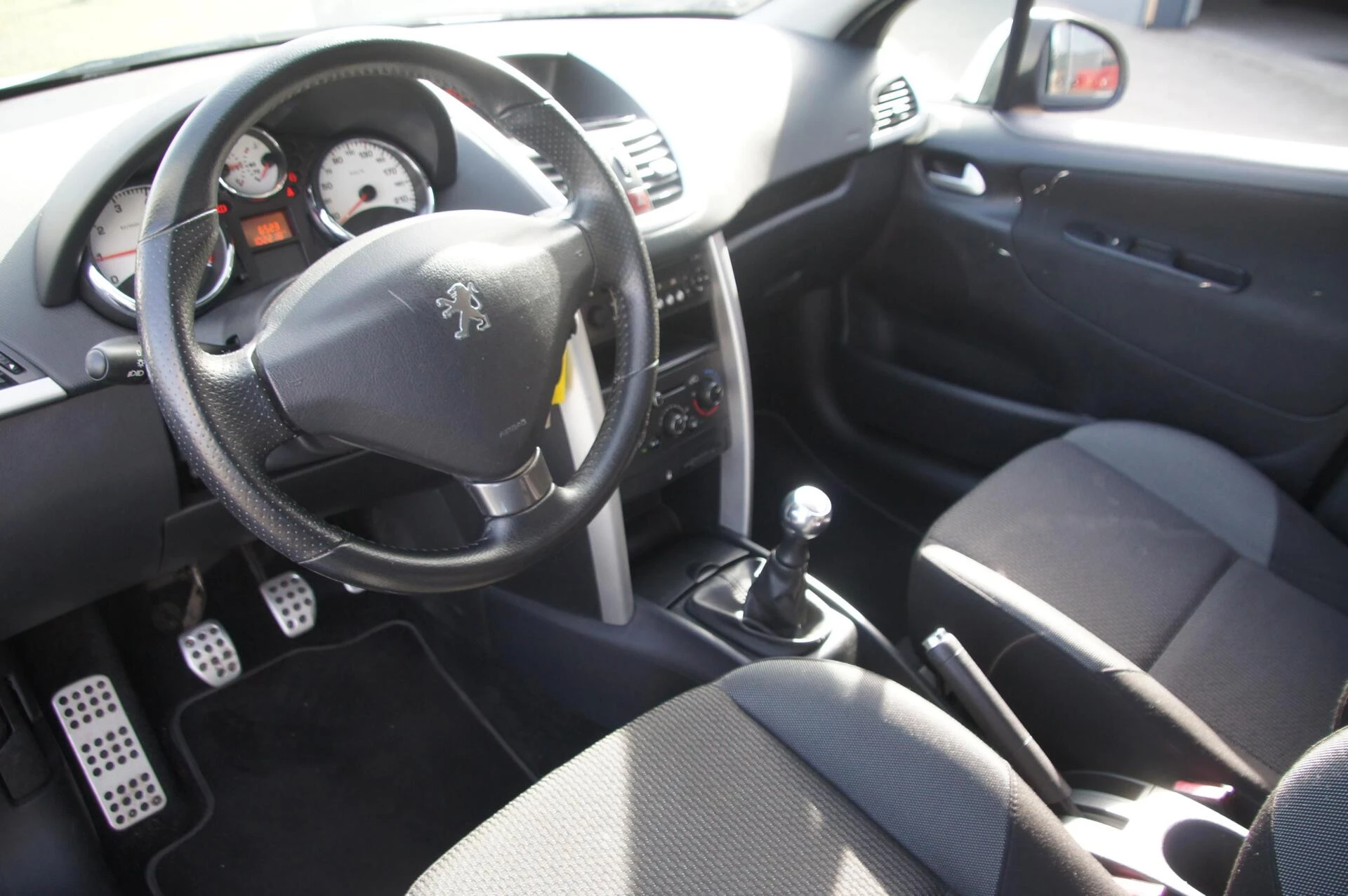 Hoofdafbeelding Peugeot 207