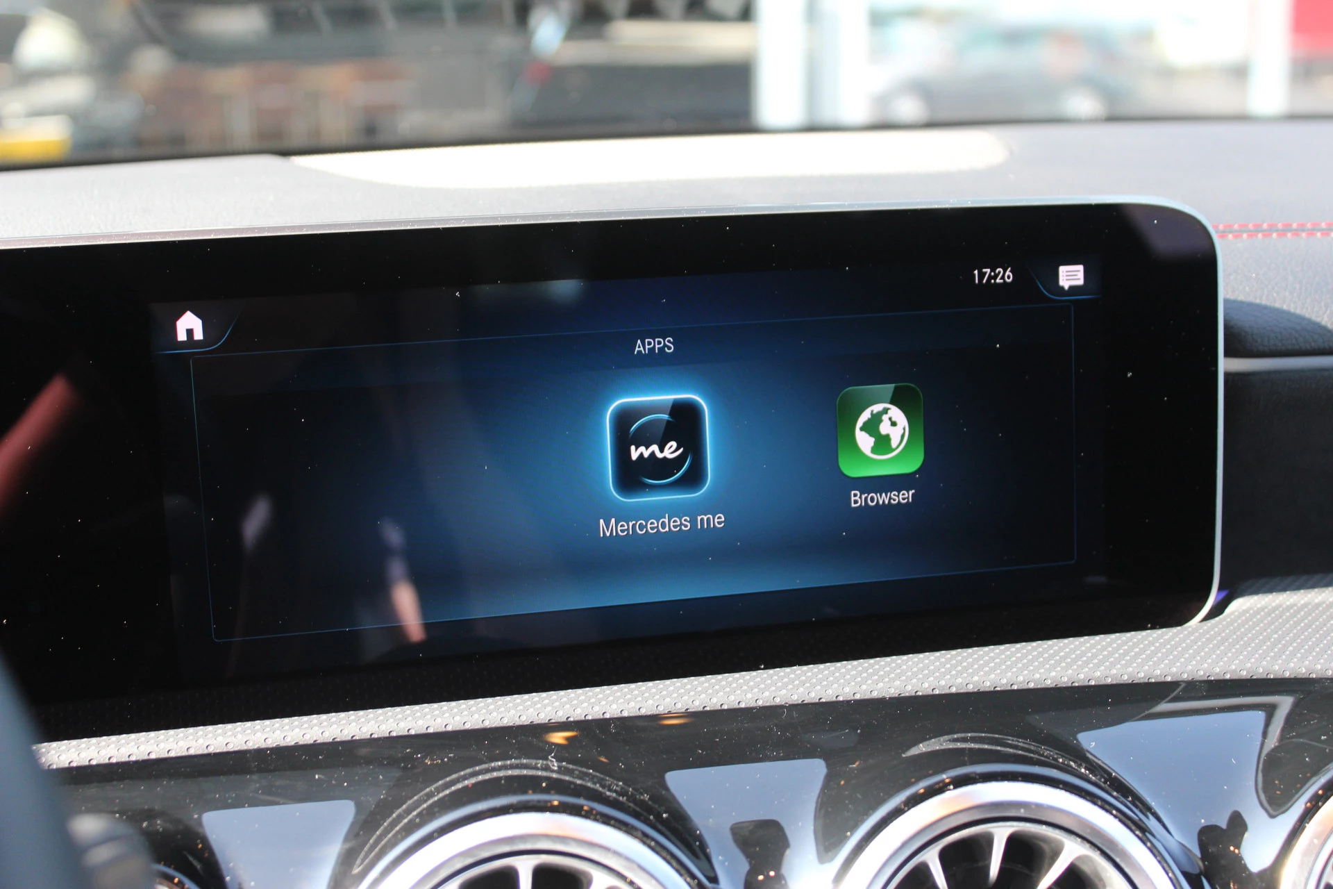 Hoofdafbeelding Mercedes-Benz CLA
