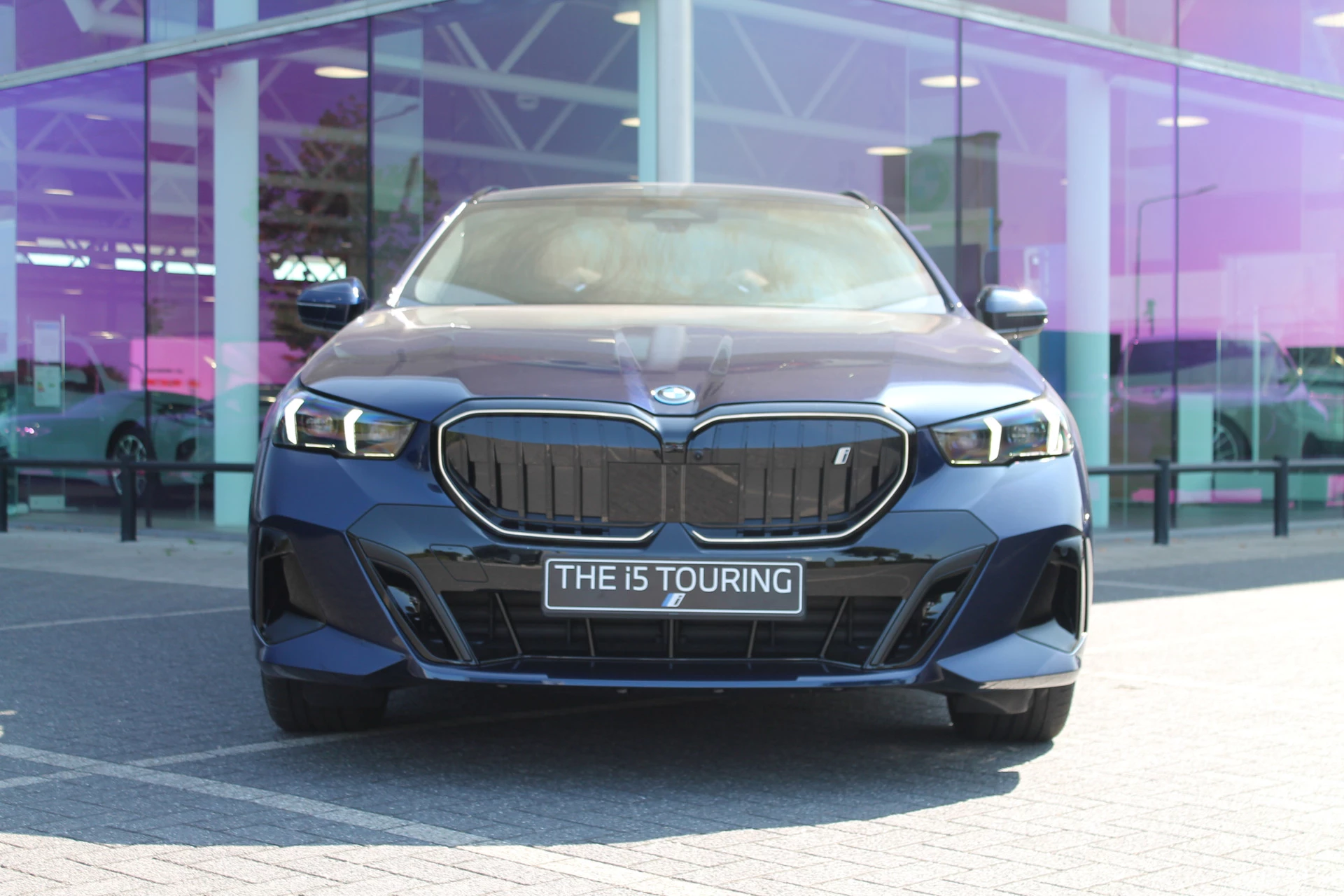Hoofdafbeelding BMW i5
