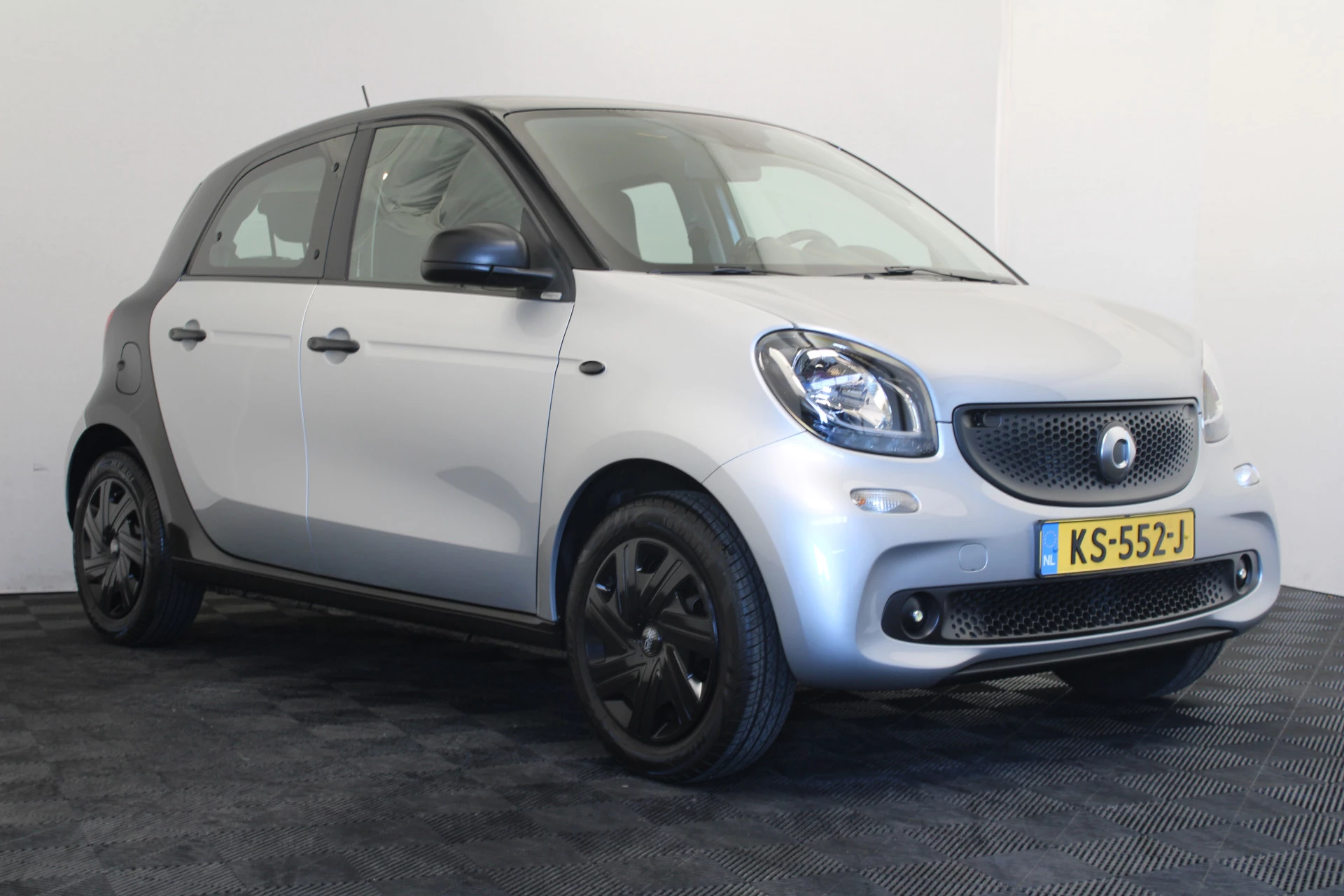 Hoofdafbeelding Smart Forfour