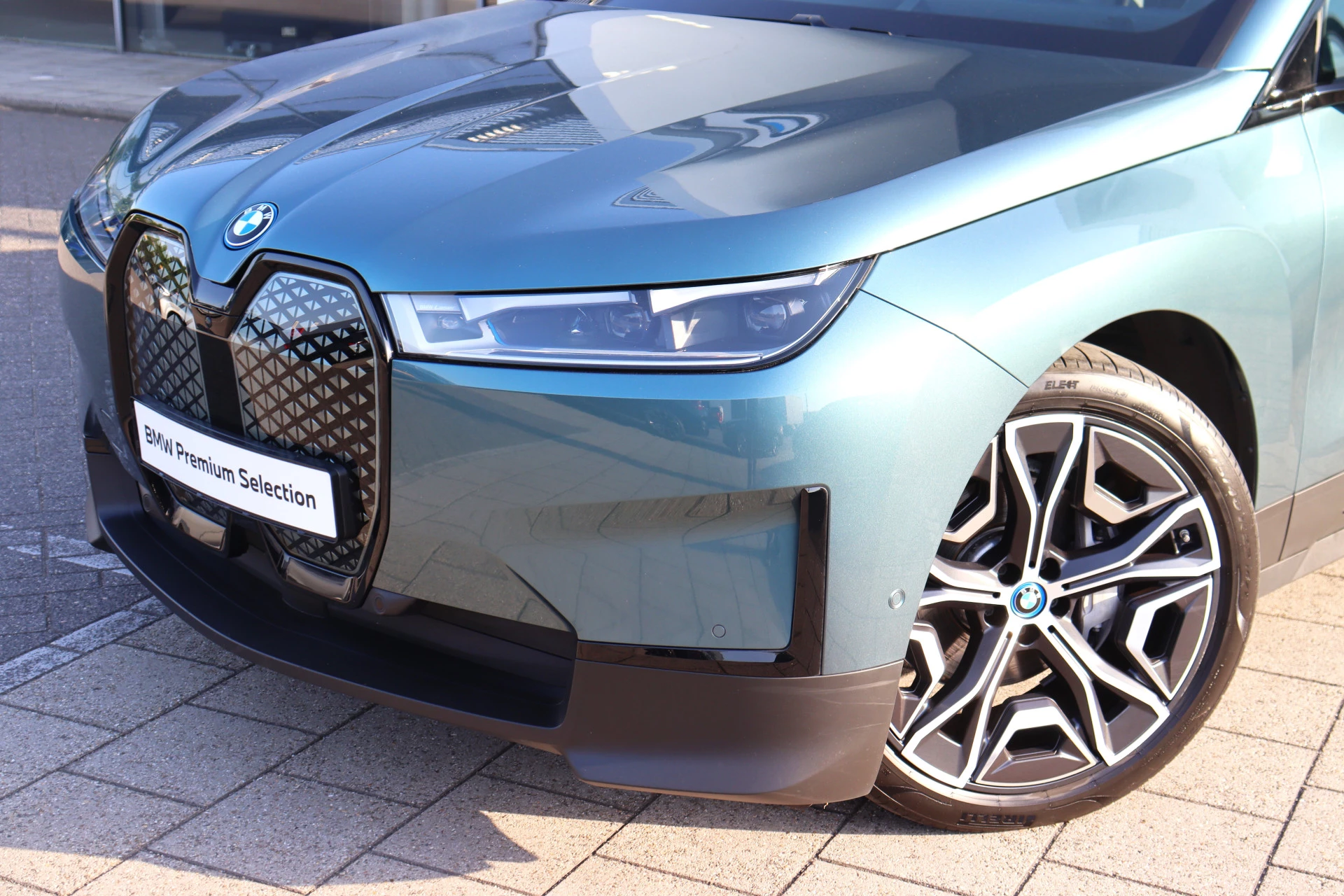 Hoofdafbeelding BMW iX