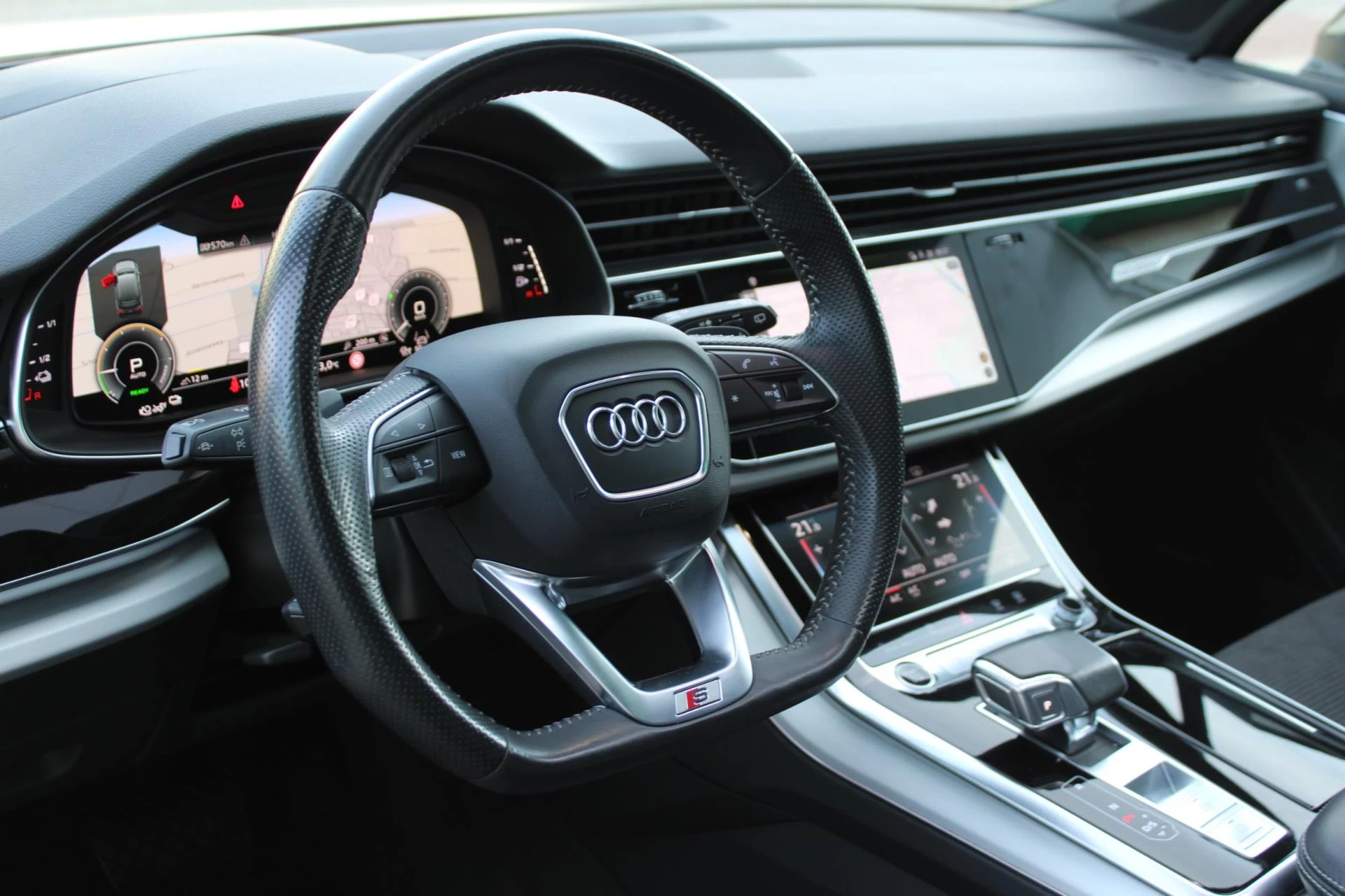 Hoofdafbeelding Audi Q7