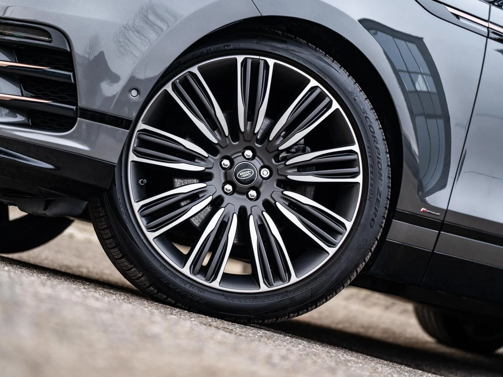 Hoofdafbeelding Land Rover Range Rover Velar