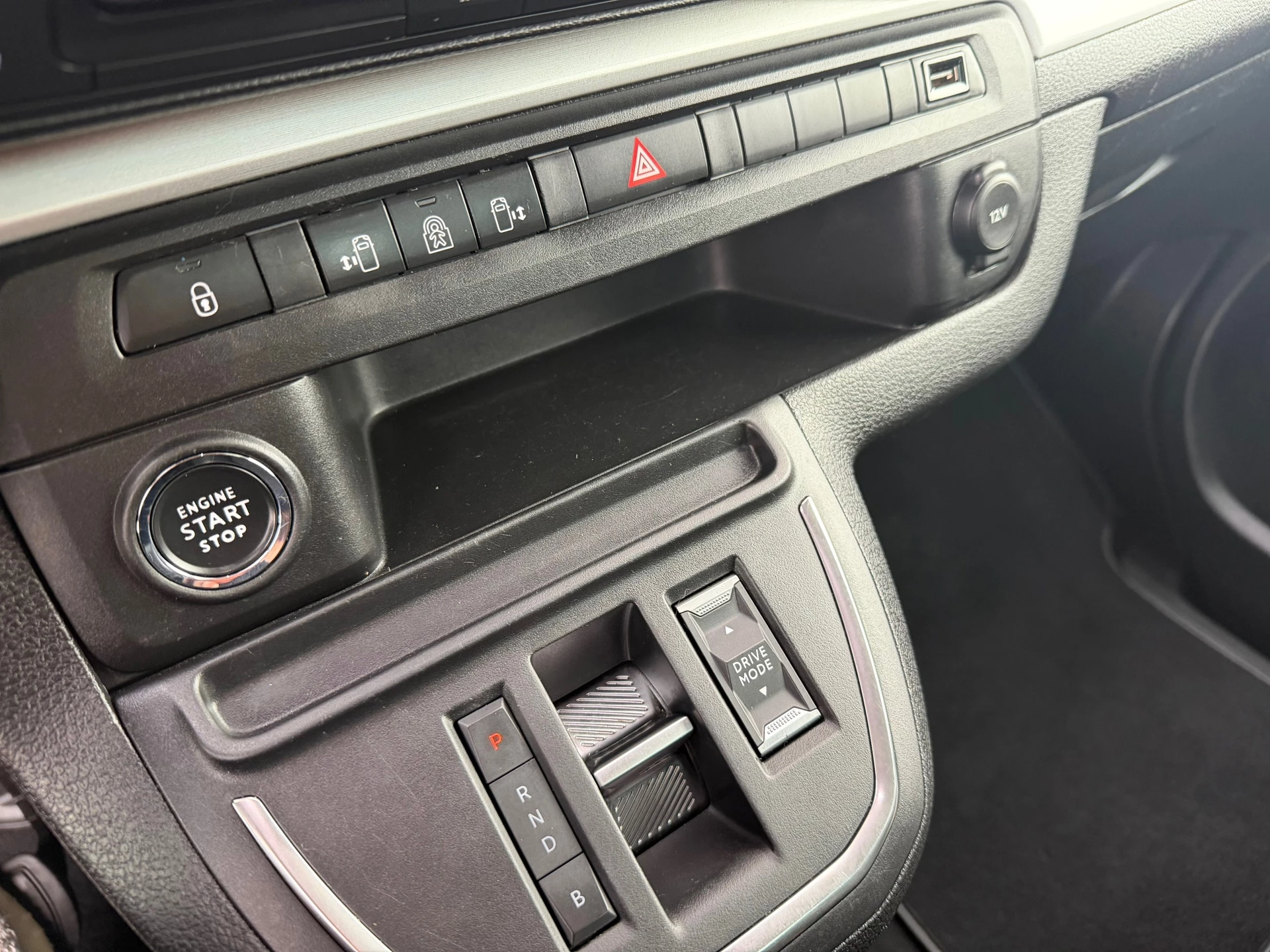 Hoofdafbeelding Opel Zafira e-Life