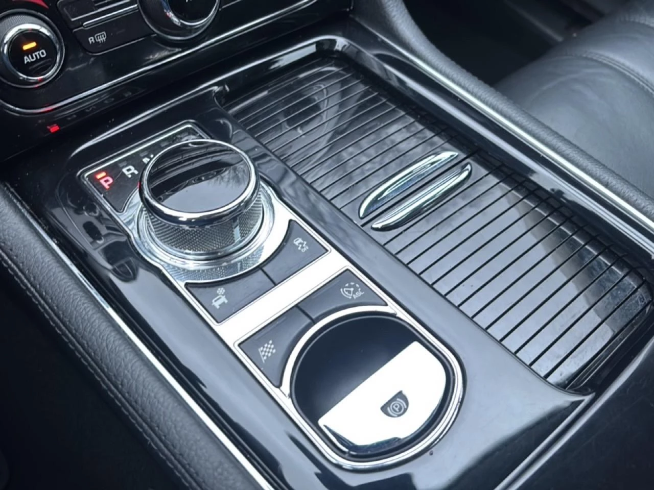 Hoofdafbeelding Jaguar XJ