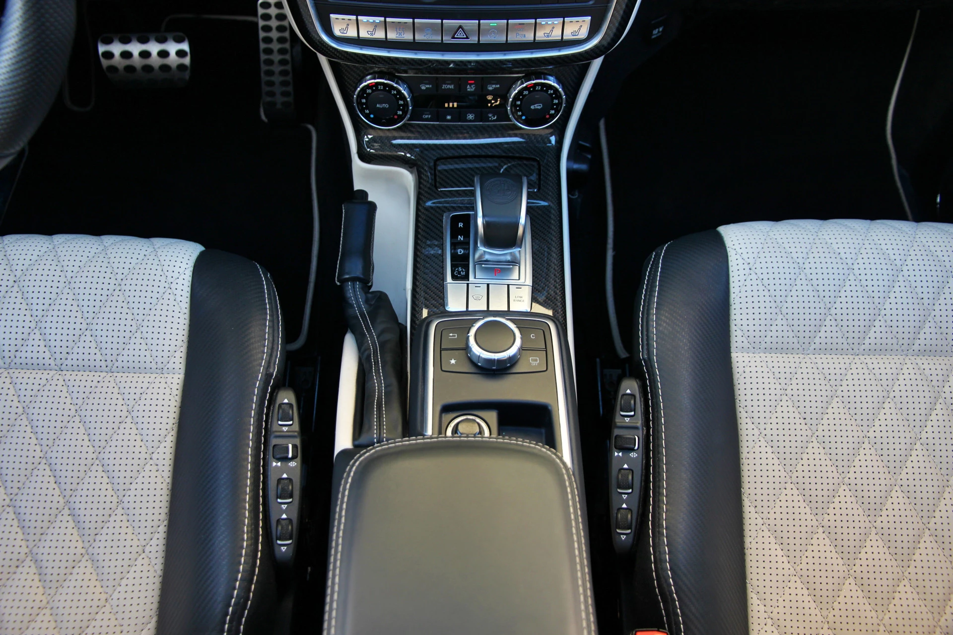 Hoofdafbeelding Mercedes-Benz G-Klasse