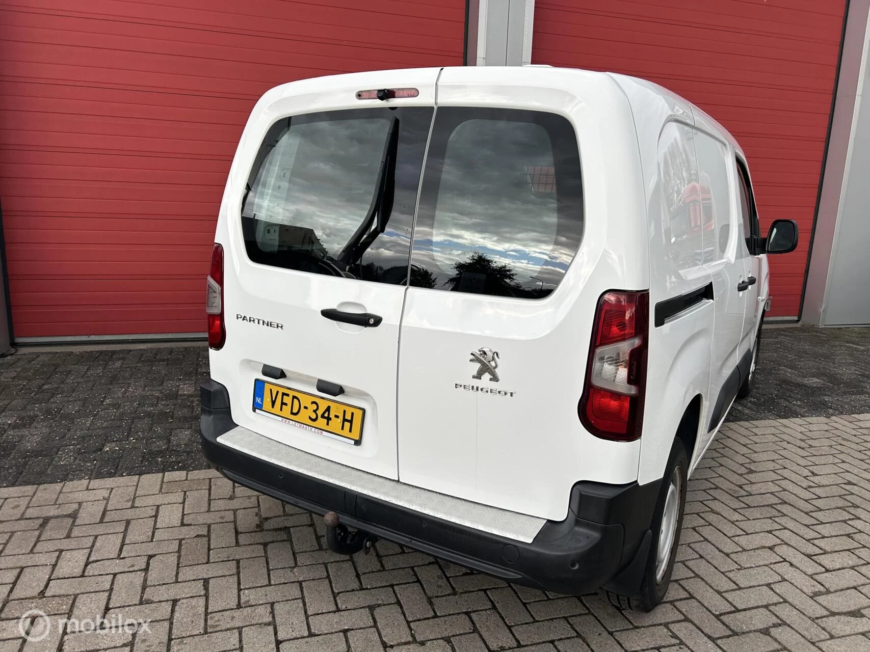 Hoofdafbeelding Peugeot Partner