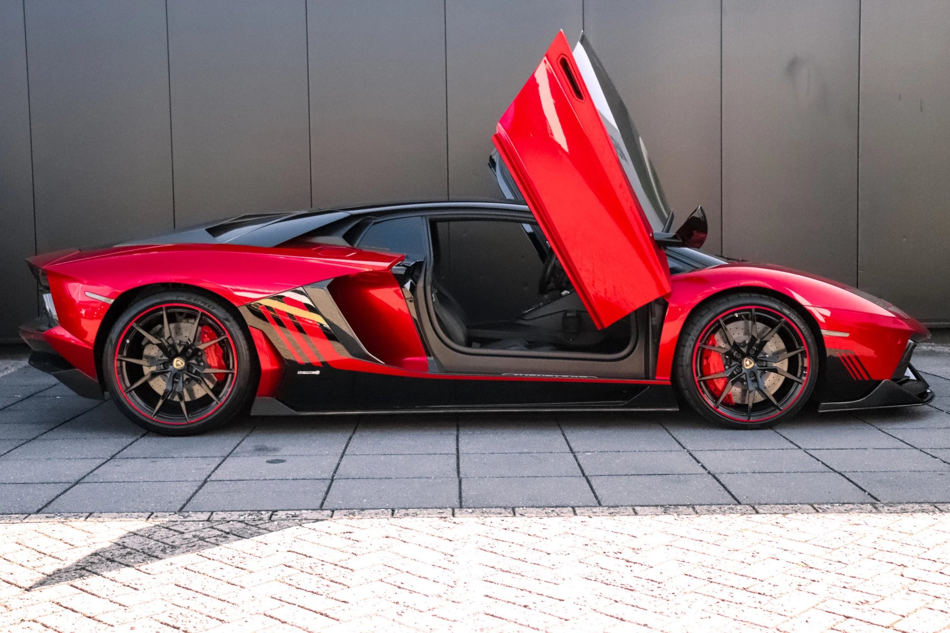 Hoofdafbeelding Lamborghini Aventador