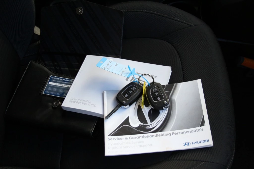 Hoofdafbeelding Hyundai i10