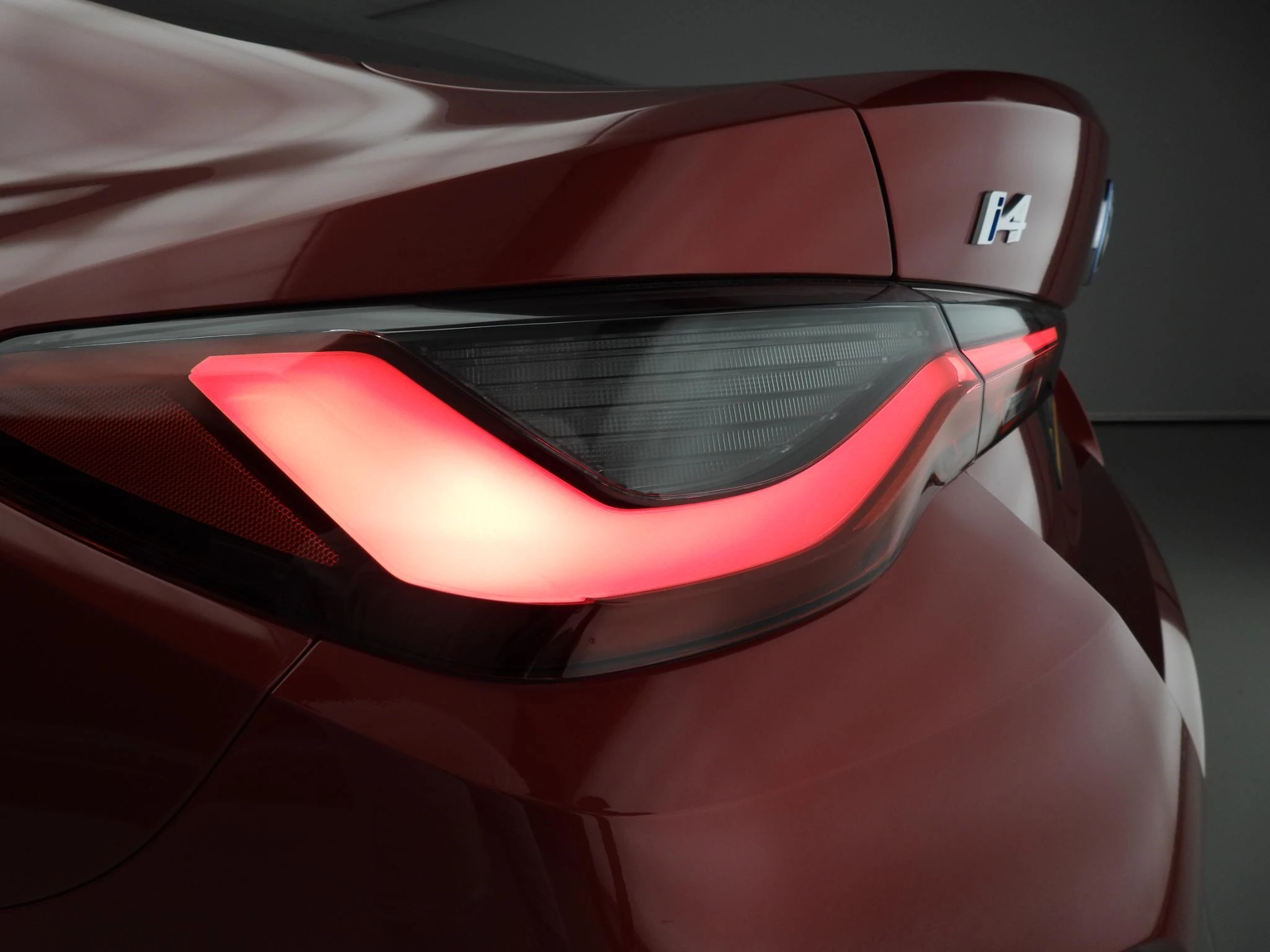 Hoofdafbeelding BMW i4
