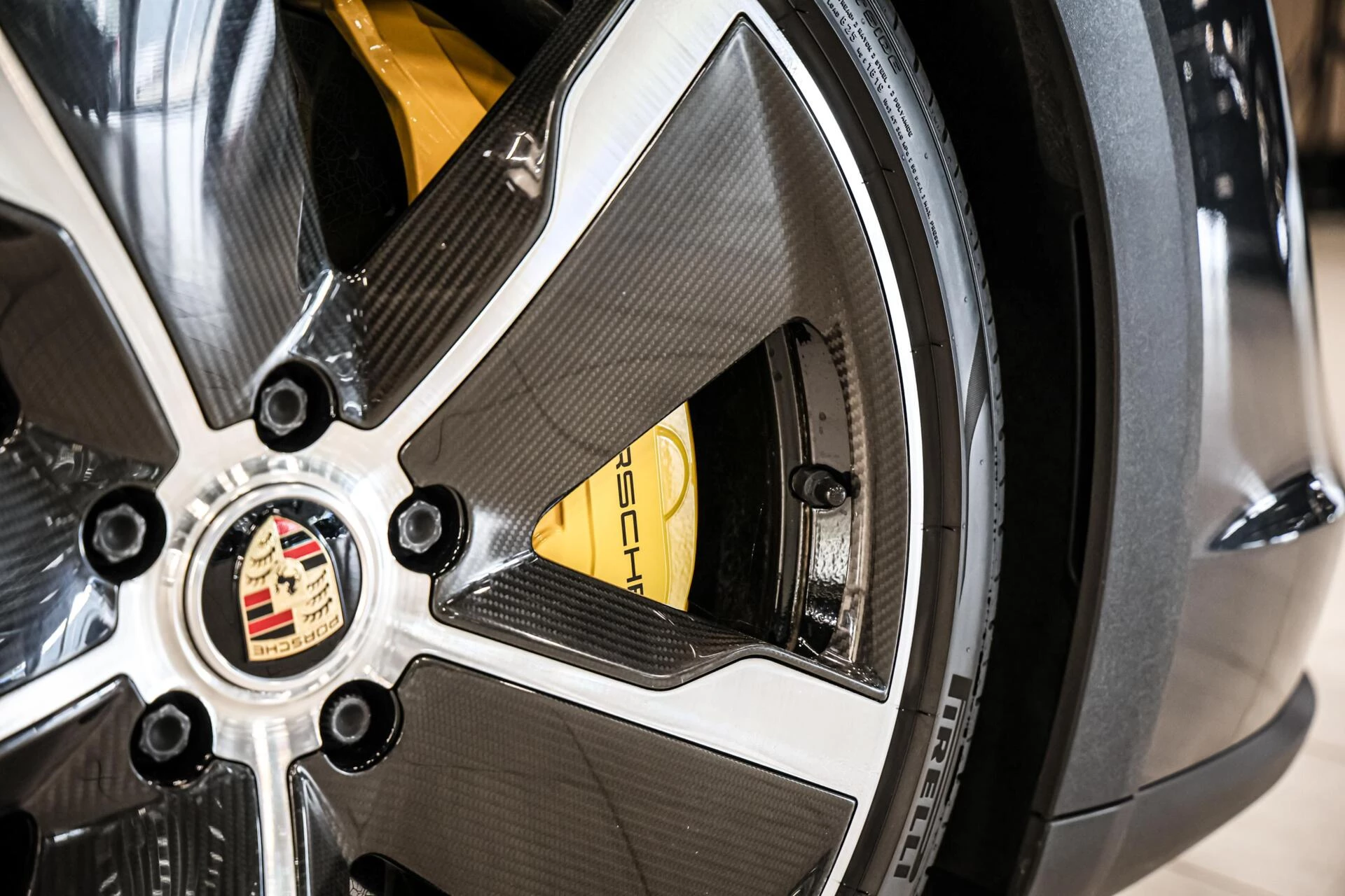 Hoofdafbeelding Porsche Taycan