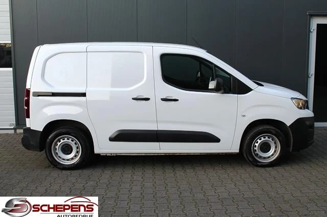 Hoofdafbeelding Peugeot Partner