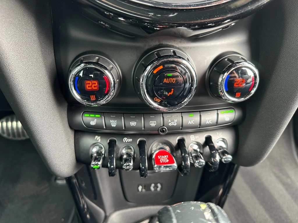 Hoofdafbeelding MINI Cooper Cabrio