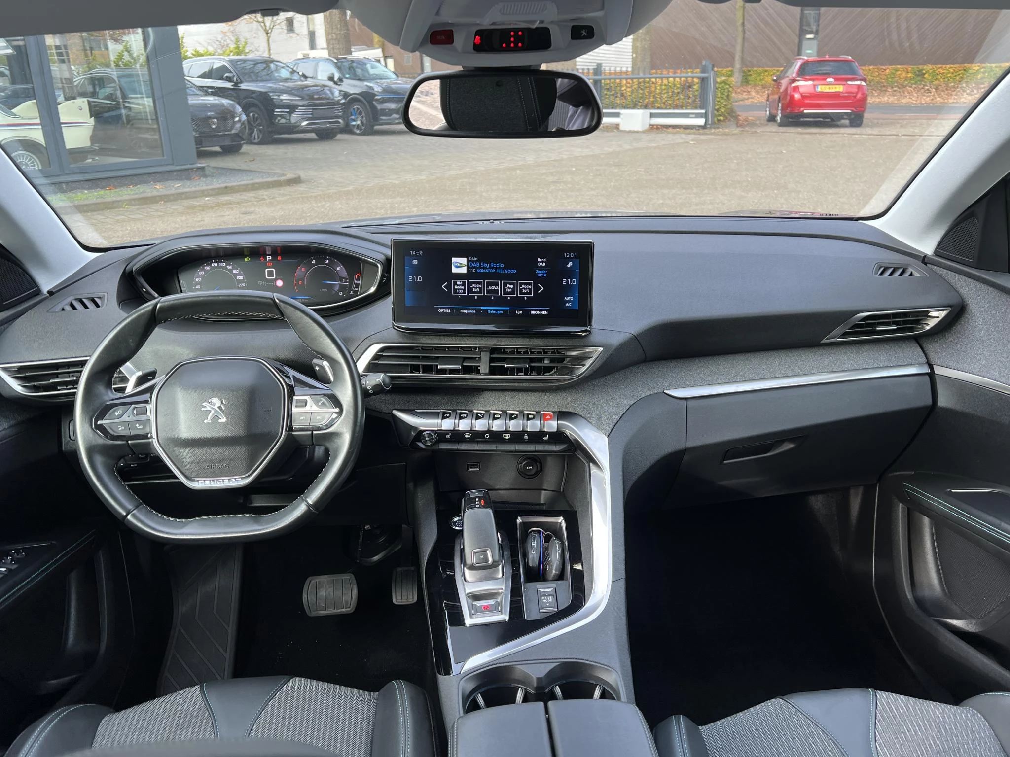 Hoofdafbeelding Peugeot 5008