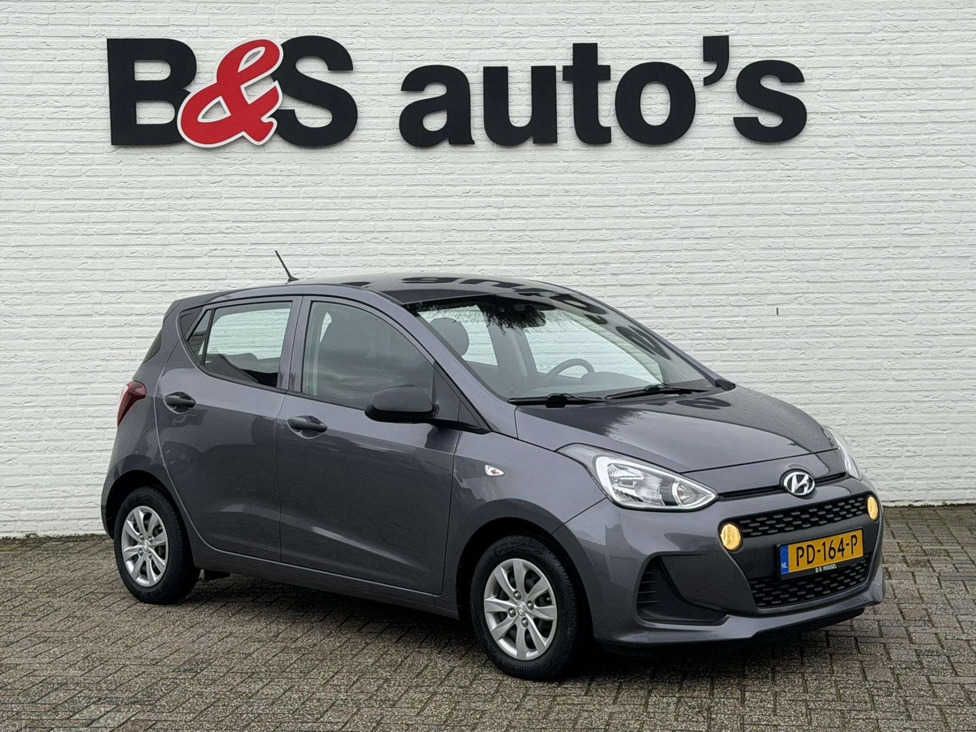 Hoofdafbeelding Hyundai i10