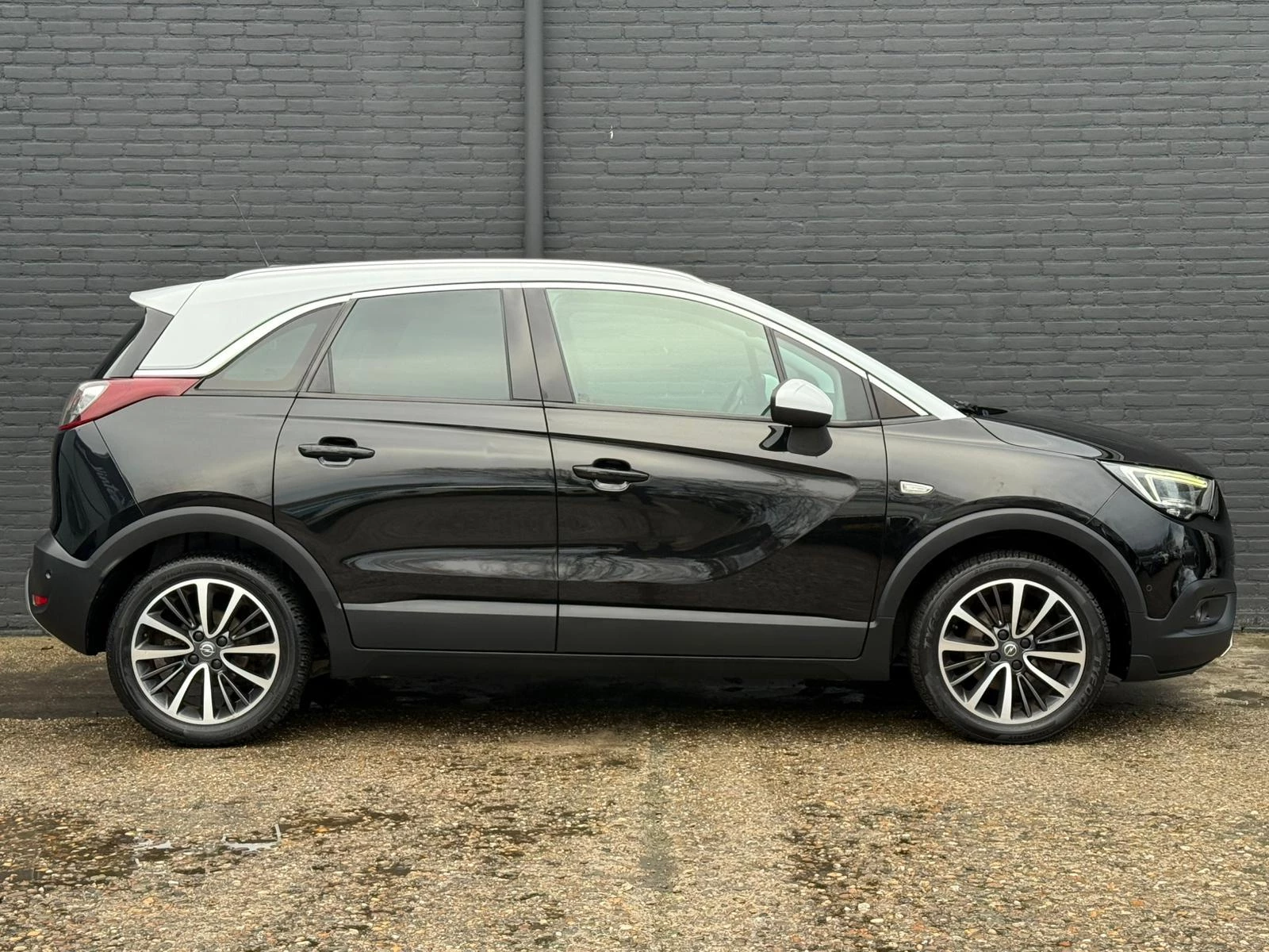 Hoofdafbeelding Opel Crossland X