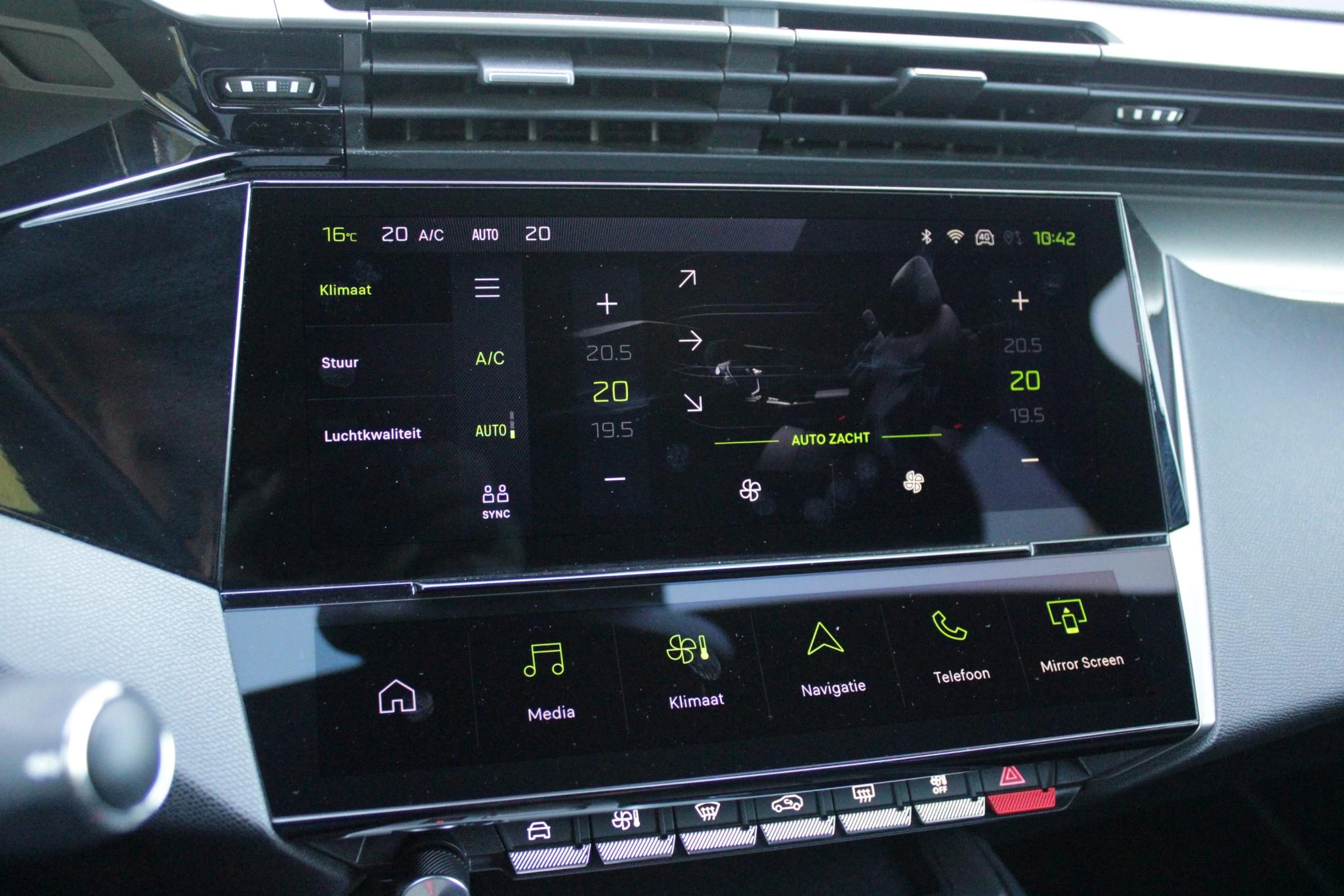 Hoofdafbeelding Peugeot 408