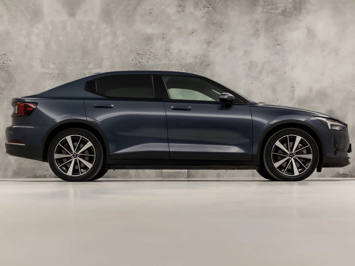 Hoofdafbeelding Polestar 2