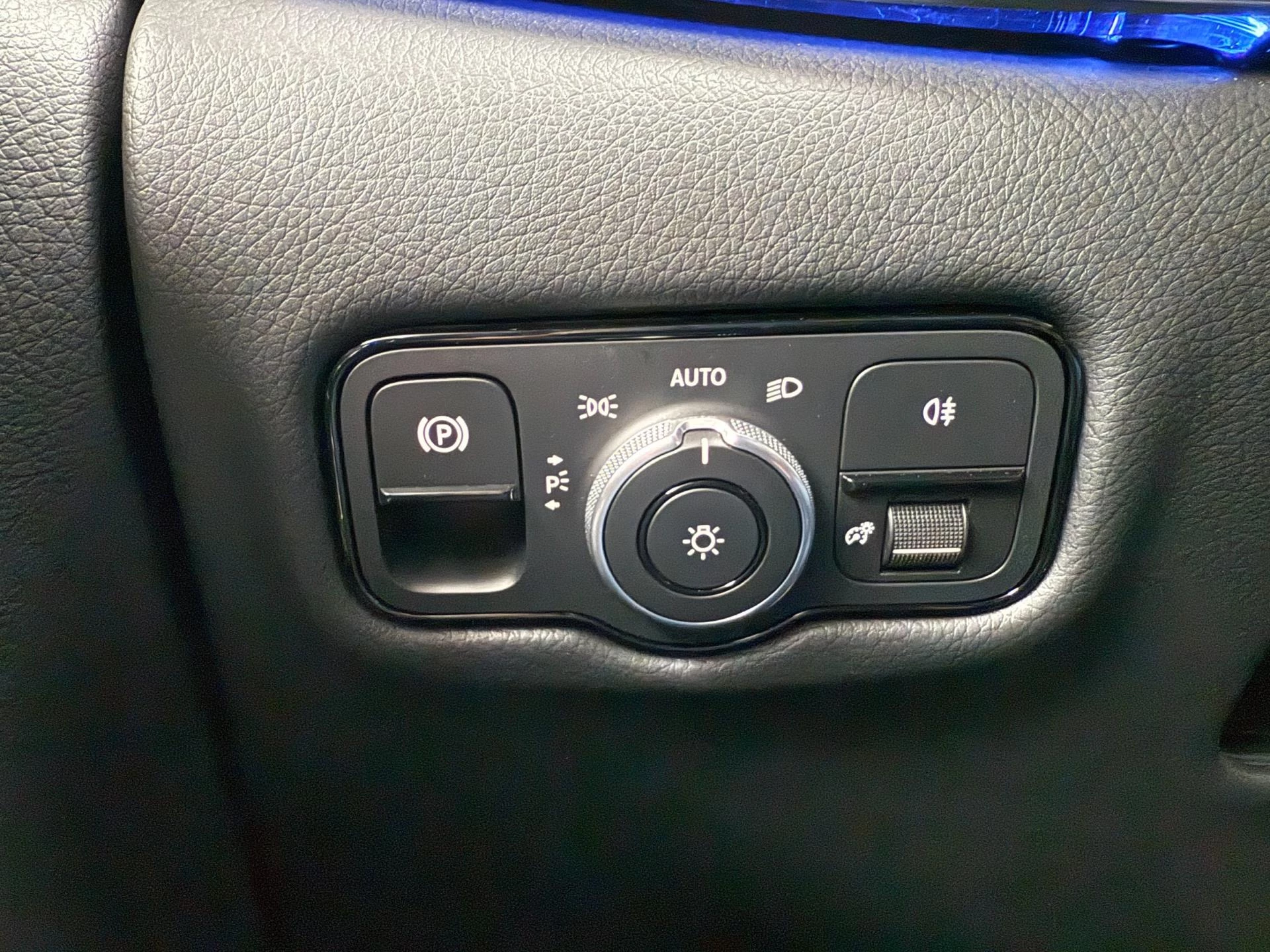 Hoofdafbeelding Mercedes-Benz EQV