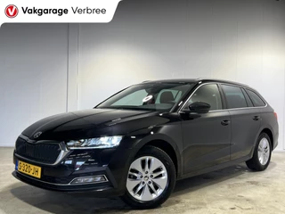Hoofdafbeelding Škoda Octavia Škoda Octavia Combi 1.0 TSI Ambition | Navigatie/Android/Apple Carplay | LM Velgen 16" | Voorstoelen Verwarmd | Parkeersensoren Voor en Achter | Cruise Control | Airco |