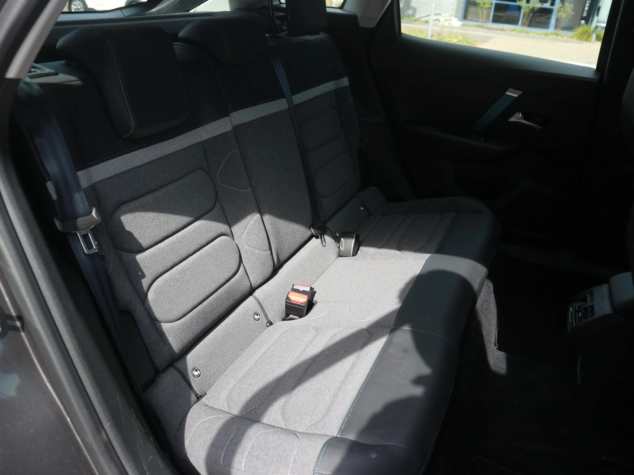 Hoofdafbeelding Citroën ë-C4
