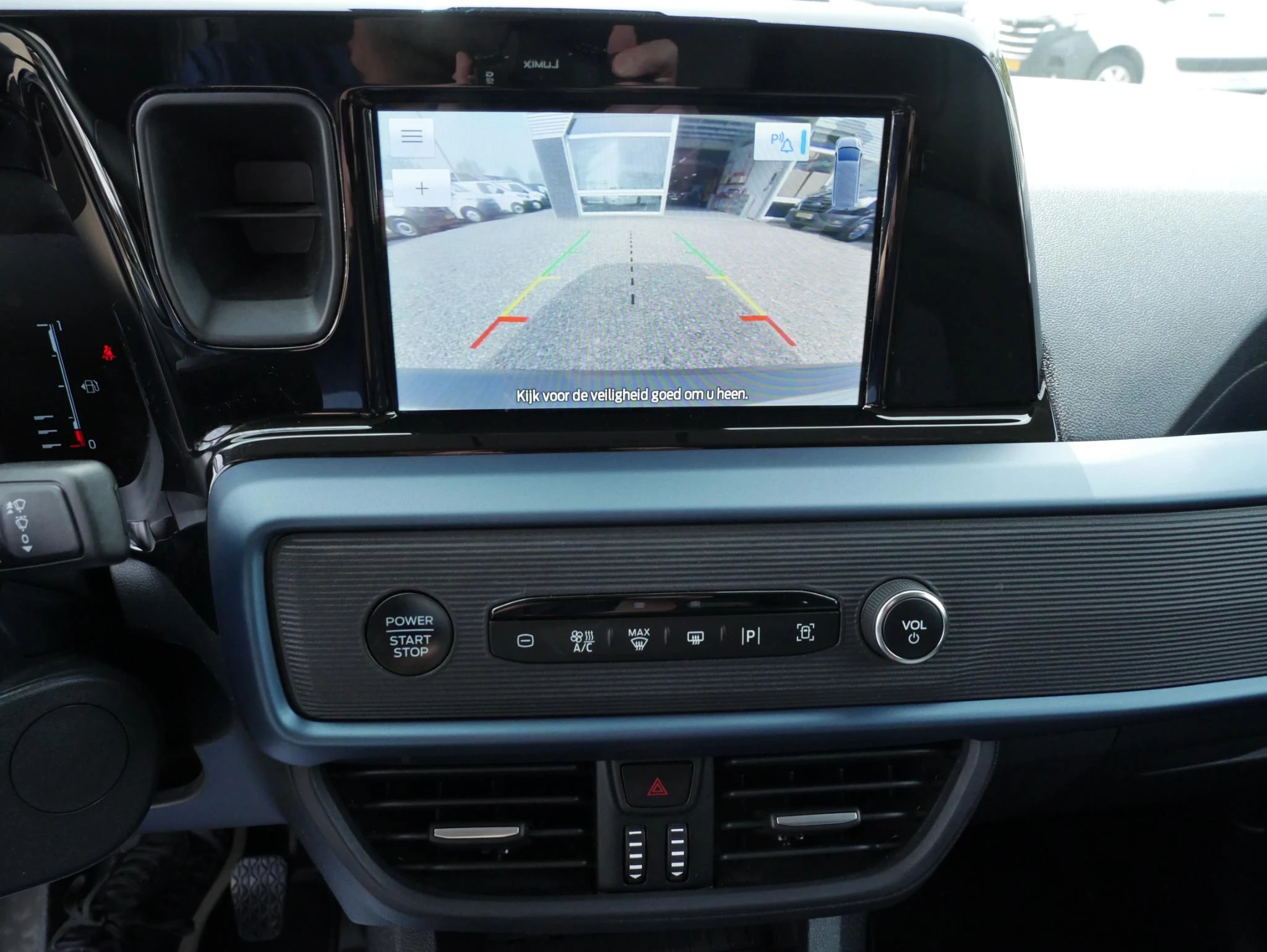 Hoofdafbeelding Ford Transit Courier