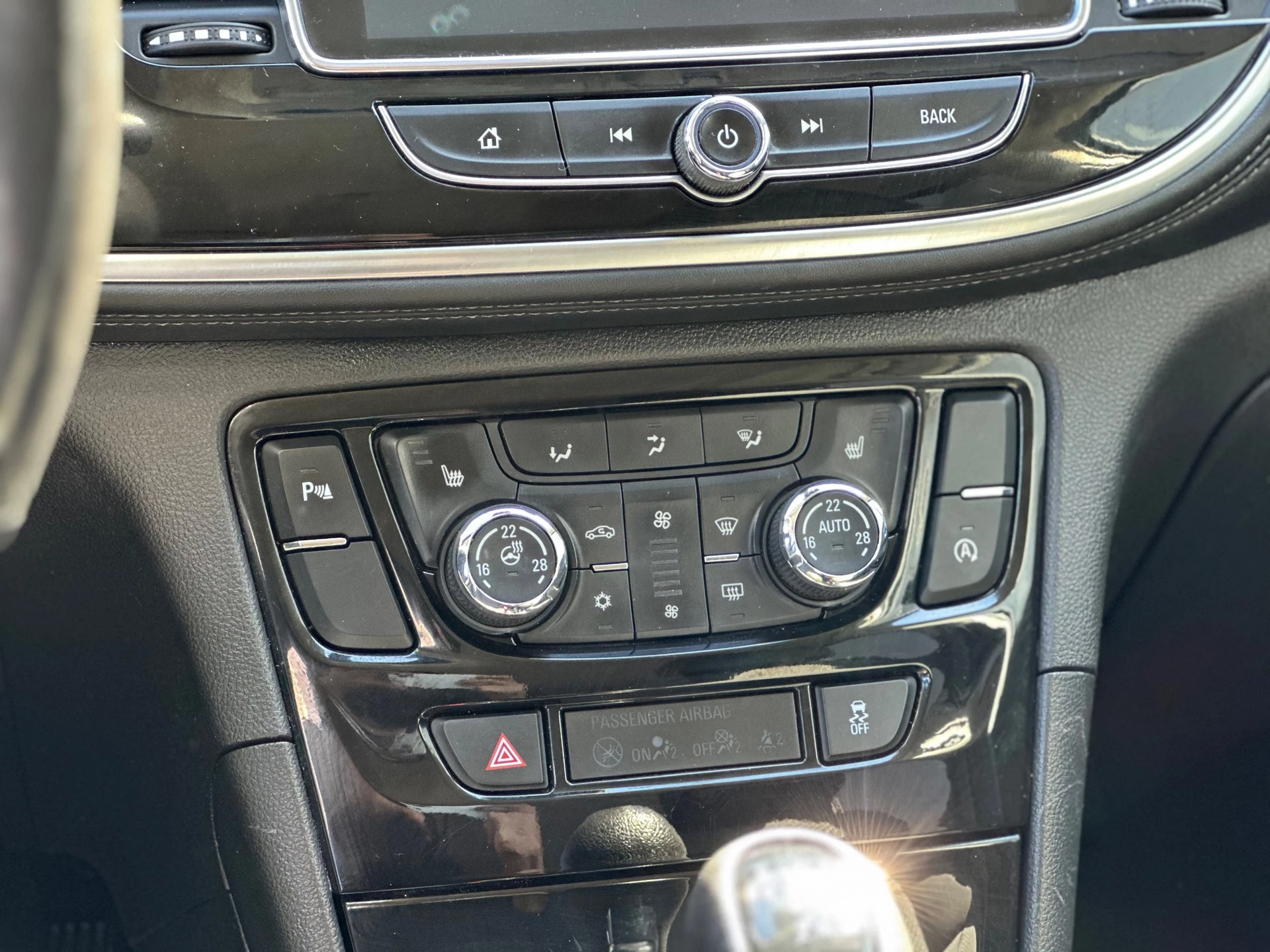 Hoofdafbeelding Opel Mokka X