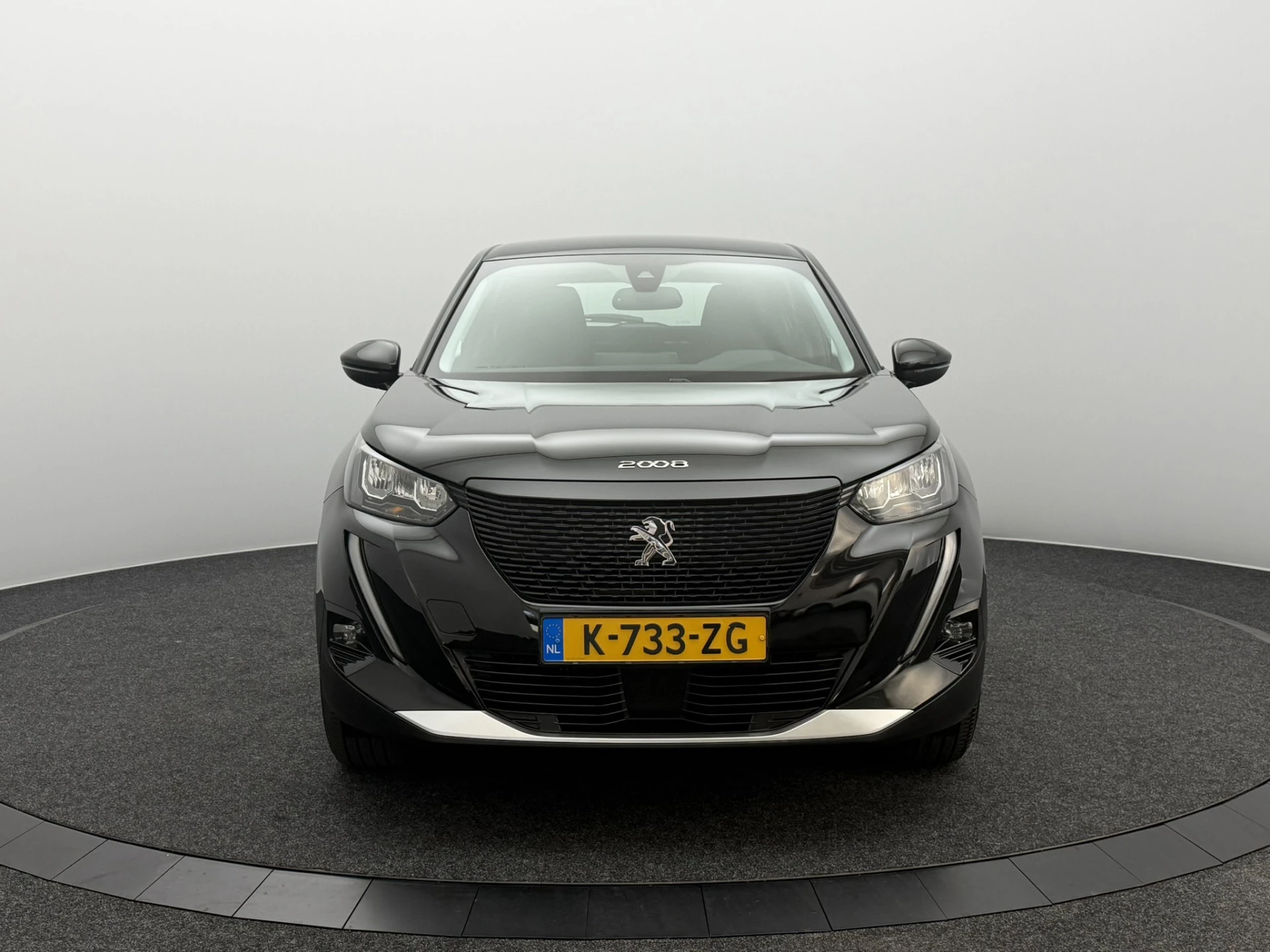 Hoofdafbeelding Peugeot e-2008