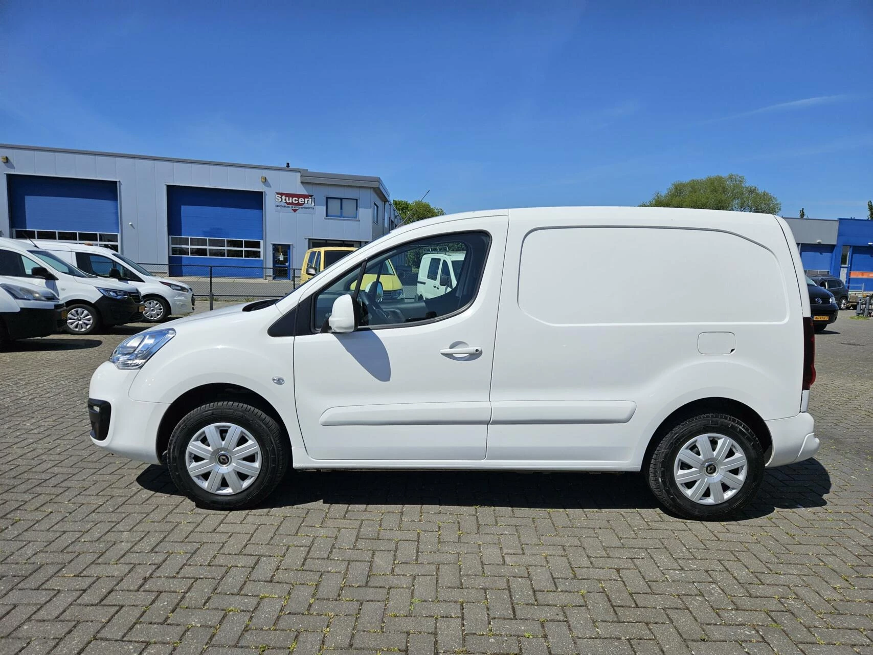 Hoofdafbeelding Peugeot Partner