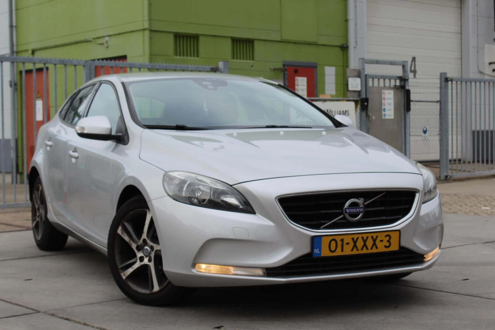 Hoofdafbeelding Volvo V40