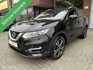 Hoofdafbeelding Nissan QASHQAI Nissan Qashqai 1.2 N-Connecta NAVI*CAMERA*PANO-DAK*PDC*CRUISE*