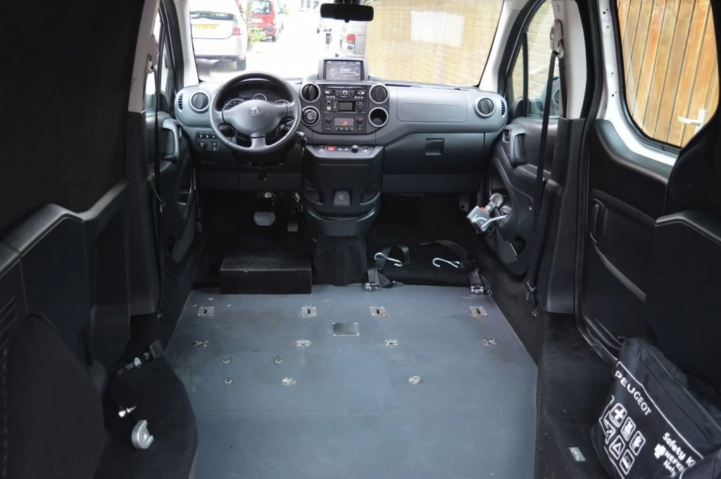 Hoofdafbeelding Peugeot Partner