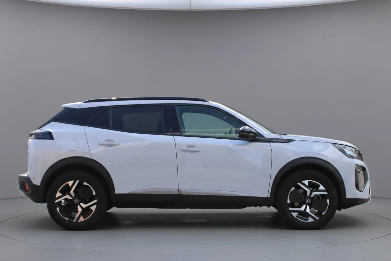 Hoofdafbeelding Peugeot e-2008