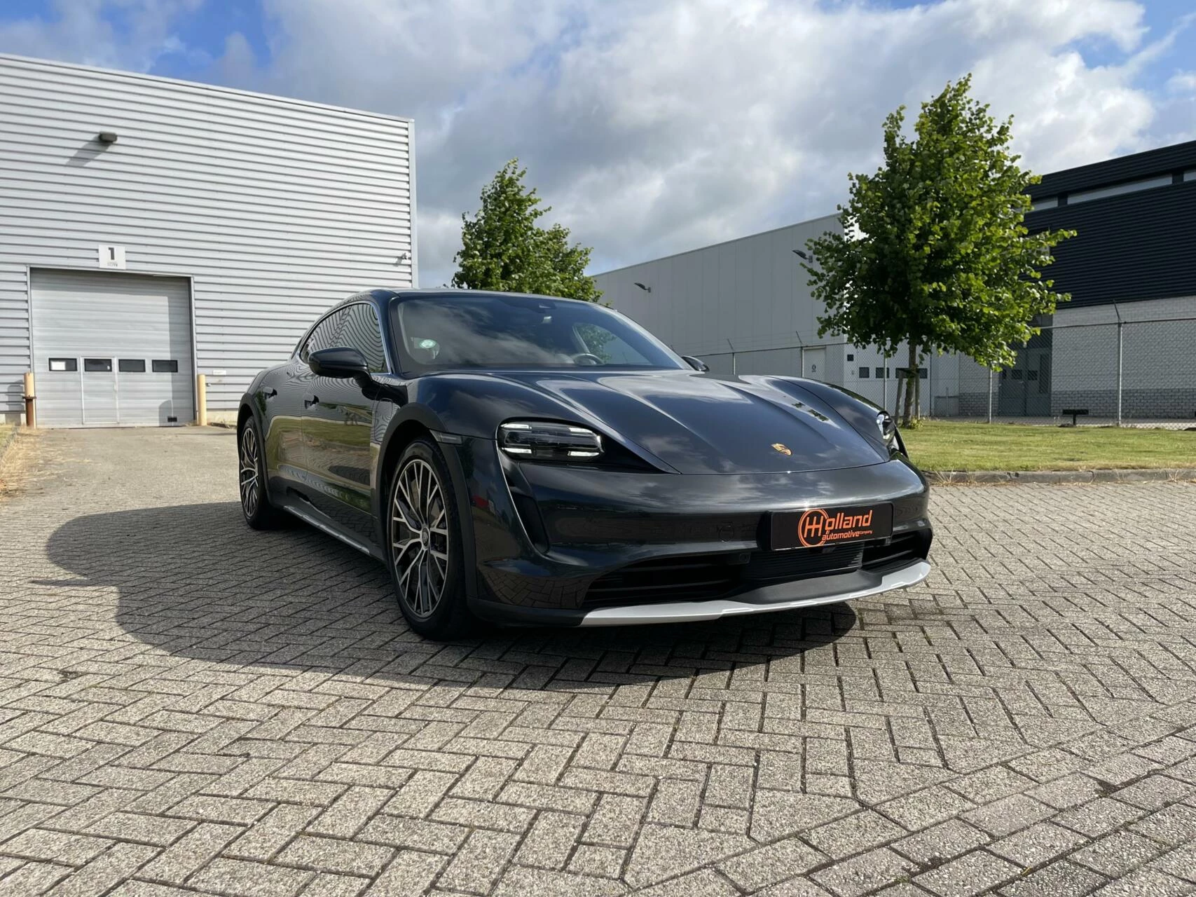 Hoofdafbeelding Porsche Taycan
