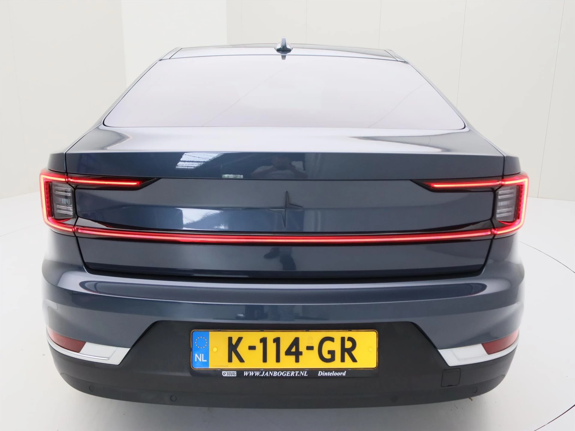 Hoofdafbeelding Polestar 2