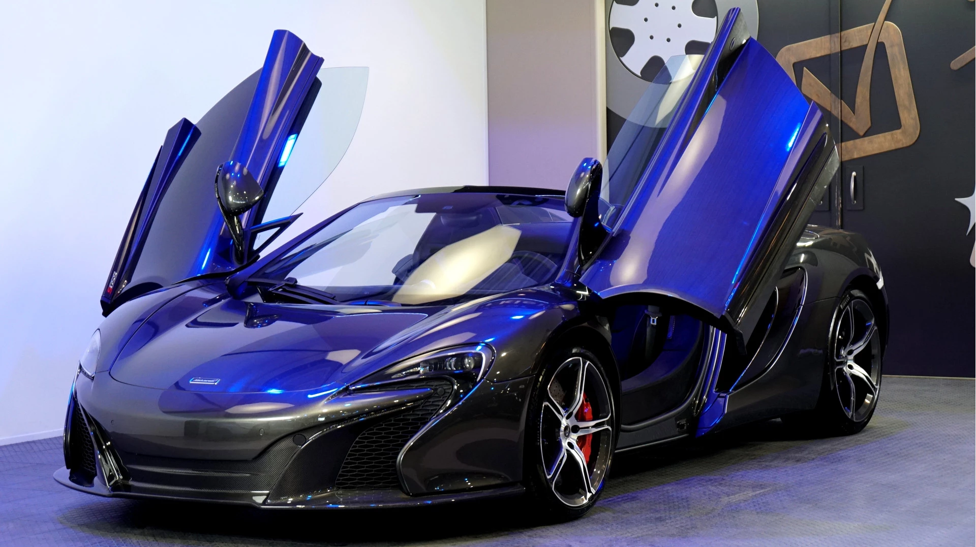 Hoofdafbeelding McLaren 650S