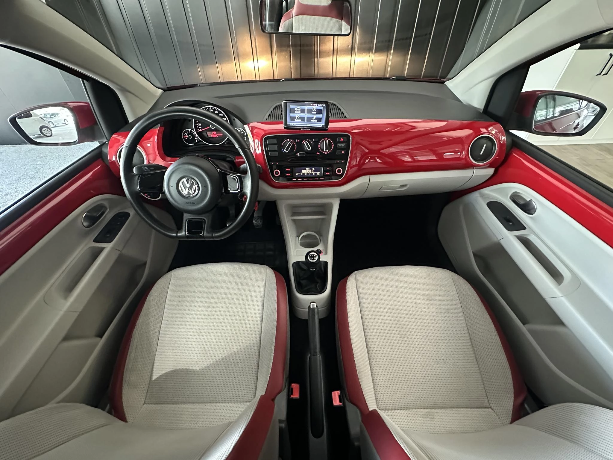 Hoofdafbeelding Volkswagen up!