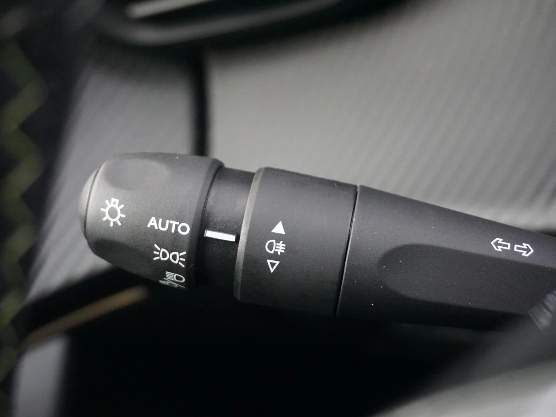 Hoofdafbeelding Peugeot e-2008