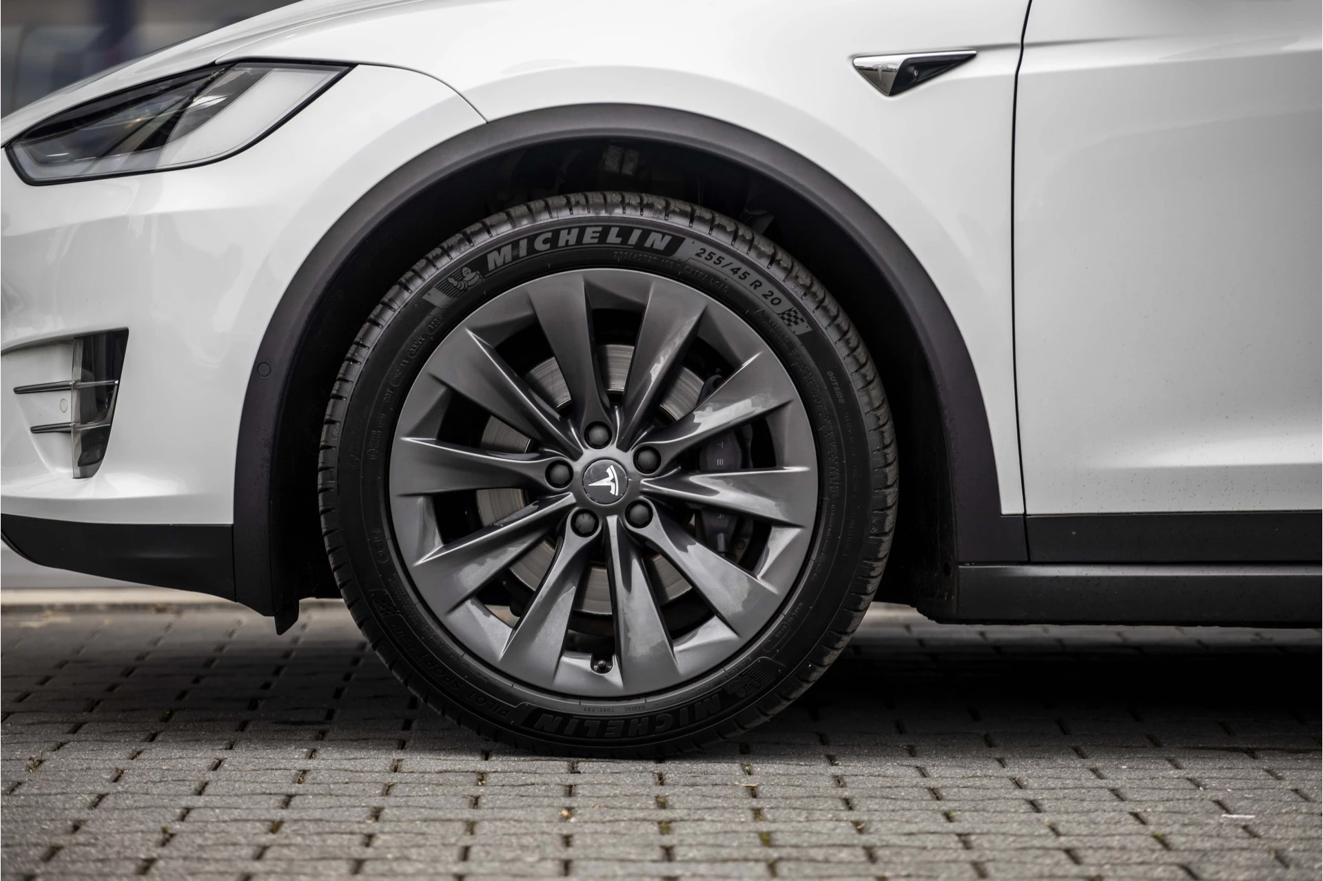 Hoofdafbeelding Tesla Model X