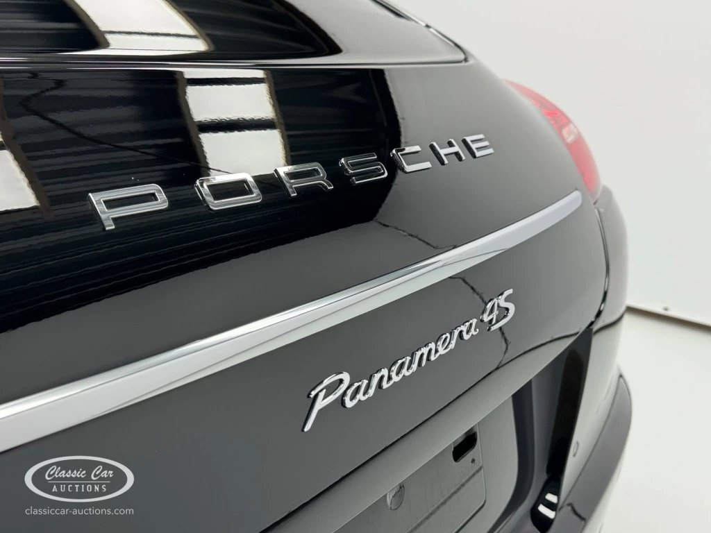 Hoofdafbeelding Porsche Panamera