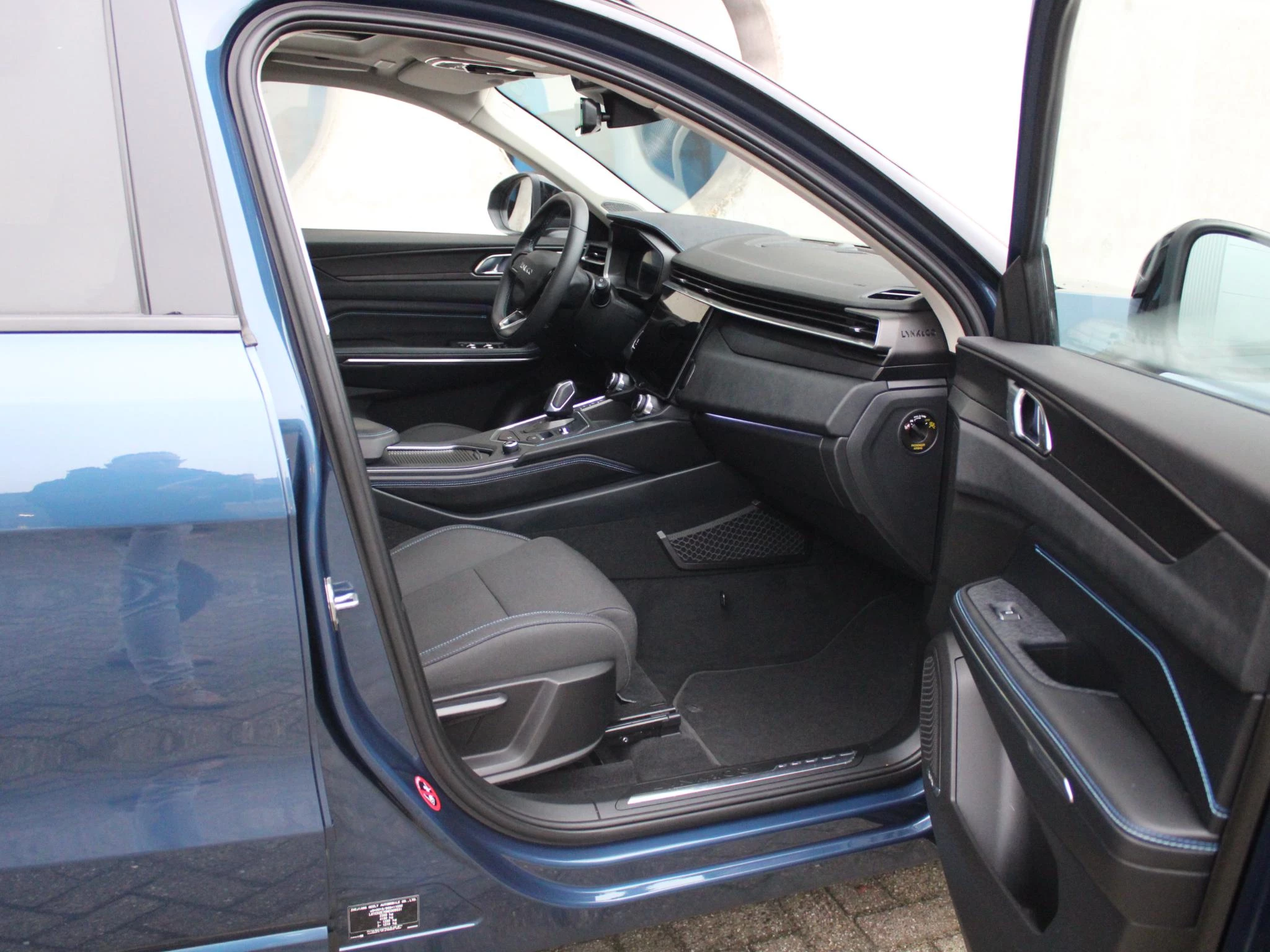 Hoofdafbeelding Lynk & Co 01