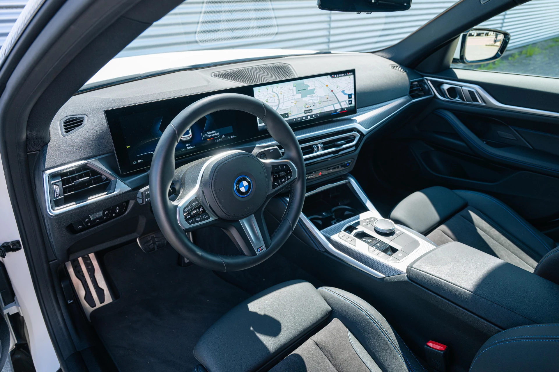 Hoofdafbeelding BMW i4