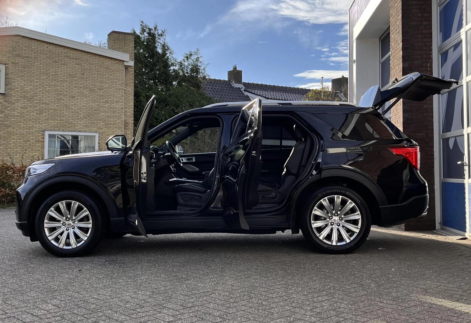 Hoofdafbeelding Ford Explorer